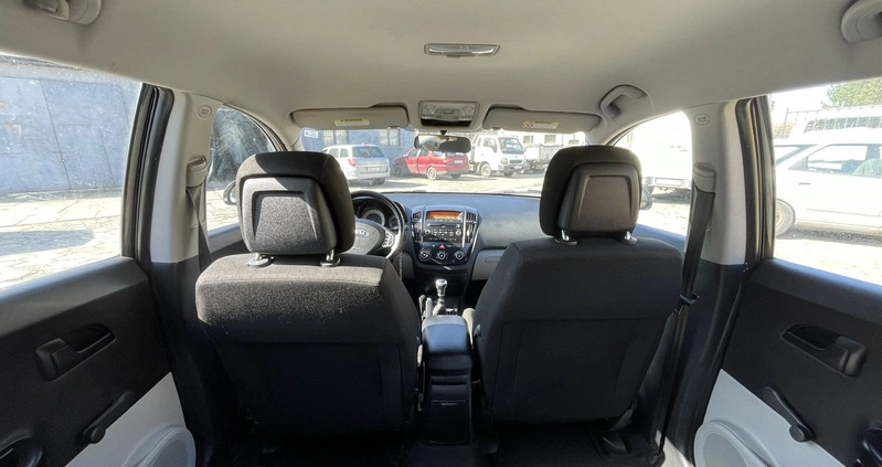 Kia Ceed cena 12900 przebieg: 208000, rok produkcji 2009 z Katowice małe 92